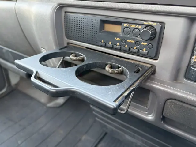 いすゞ エルフ KR-NPR72PR(2WD)の写真46