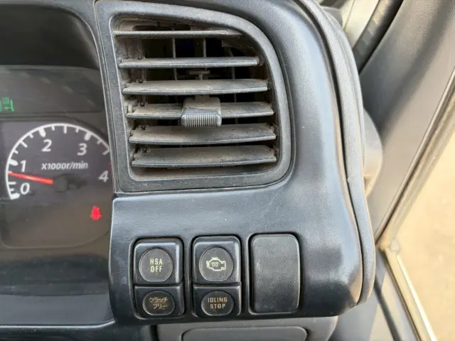 いすゞ エルフ KR-NPR72PR(2WD)の写真49