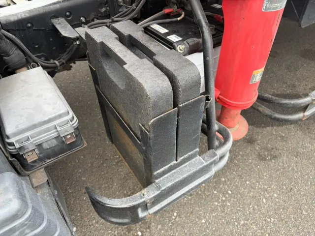 三菱 キャンター PA-FE83DGY(2WD)の写真24