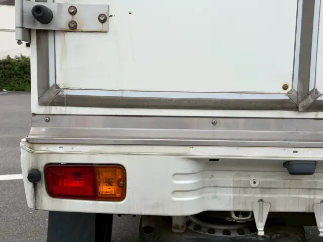 ダイハツ ハイゼットトラック LE-S200Pの写真13