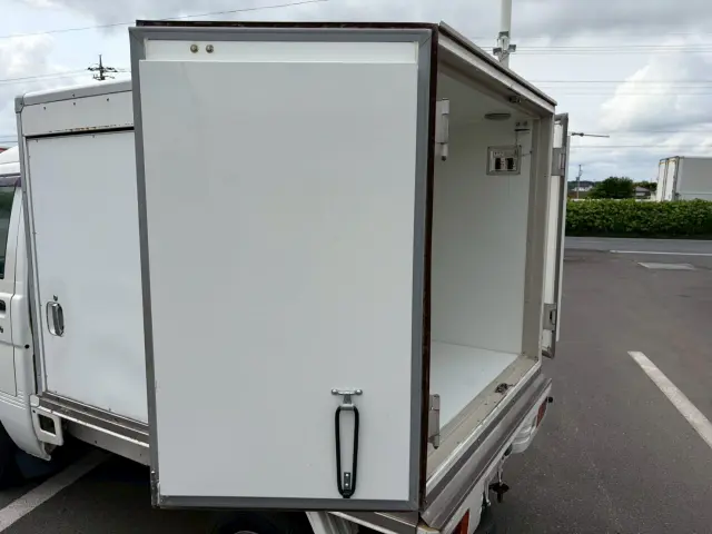 ダイハツ ハイゼットトラック LE-S200Pの写真17