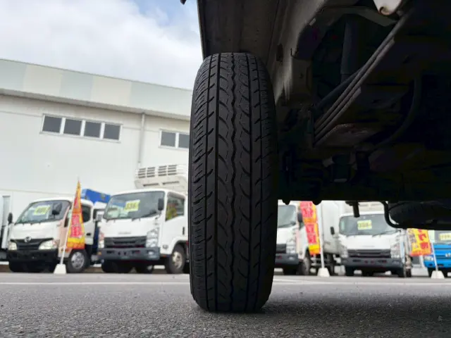 ダイハツ ハイゼットトラック LE-S200Pの写真36