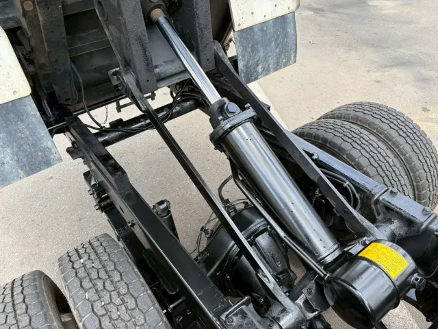 日野 デュトロ PB-XZU351T(2WD)の写真15