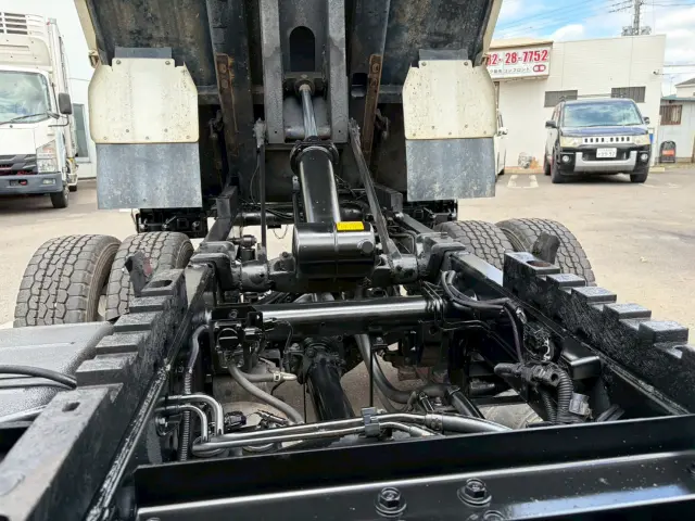 日野 デュトロ PB-XZU351T(2WD)の写真17