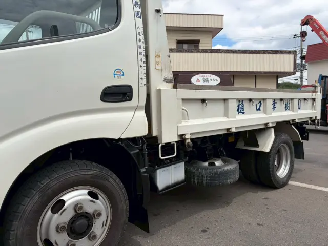 日野 デュトロ PB-XZU351T(2WD)の写真18