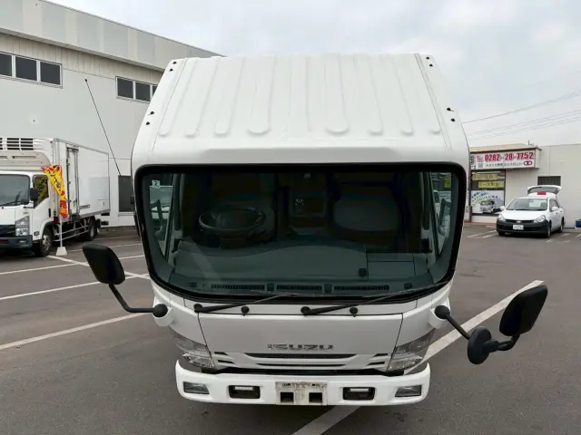 いすゞ エルフ TPG-NLR85N(2WD)の写真3