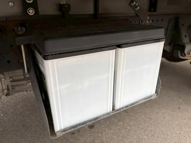 いすゞ エルフ TPG-NLR85N(2WD)の写真18