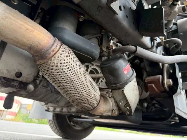 いすゞ エルフ TPG-NLR85N(2WD)の写真35