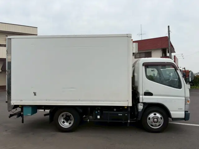 三菱 キャンター TKG-FEA50(2WD)の写真9