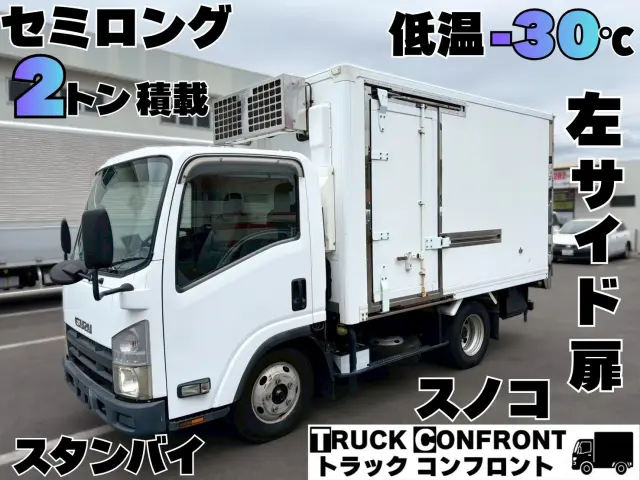 いすゞ エルフ BKG-NMR85AN(2WD)の写真1