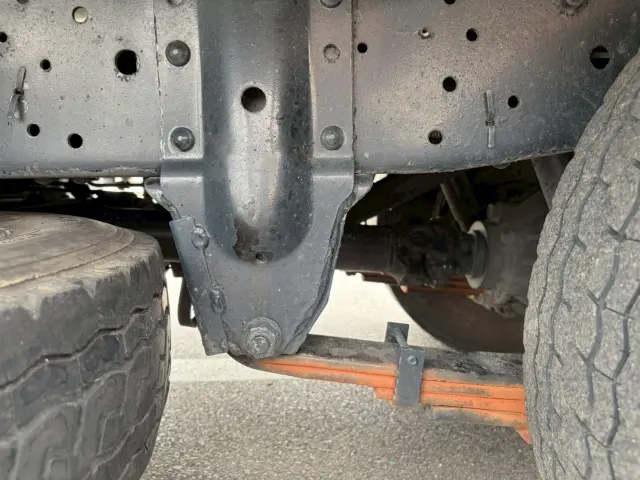 いすゞ エルフ BKG-NMR85AN(2WD)の写真19