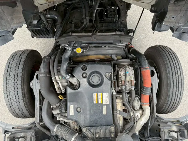 いすゞ エルフ BKG-NMR85AN(2WD)の写真31