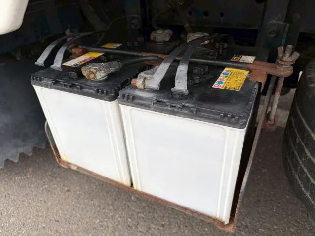 いすゞ エルフ U-NKR66EA(2WD)の写真15