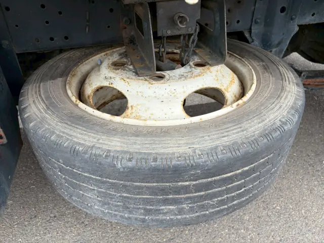 いすゞ エルフ U-NKR66EA(2WD)の写真16
