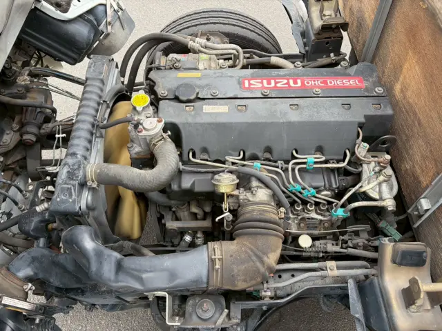 いすゞ エルフ U-NKR66EA(2WD)の写真24