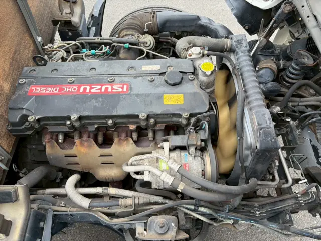 いすゞ エルフ U-NKR66EA(2WD)の写真25