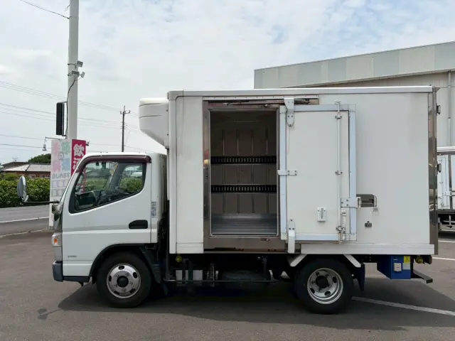 三菱 キャンター TPG-FBA50(2WD)の写真6