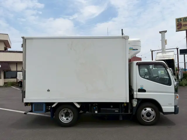 三菱 キャンター TPG-FBA50(2WD)の写真9