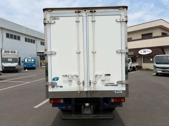 三菱 キャンター TPG-FBA50(2WD)の写真10
