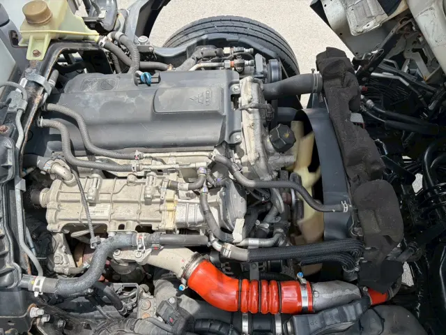 三菱 キャンター TPG-FBA50(2WD)の写真34