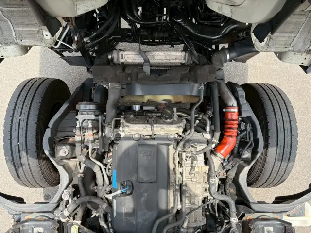 三菱 キャンター TPG-FBA50(2WD)の写真35