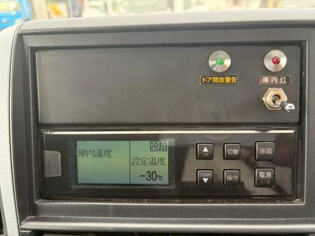 三菱 キャンター TPG-FBA50(2WD)の写真44