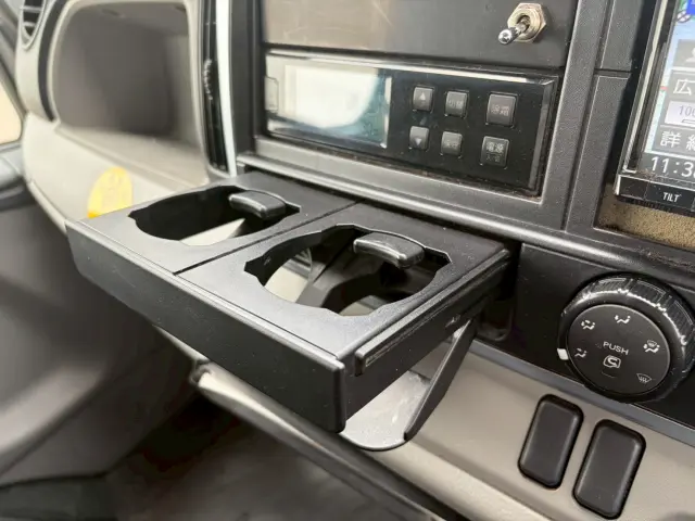 三菱 キャンター TPG-FBA50(2WD)の写真45