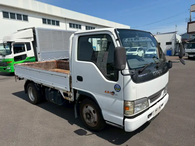 いすゞ エルフ KR-NKR81EA(2WD)の写真4