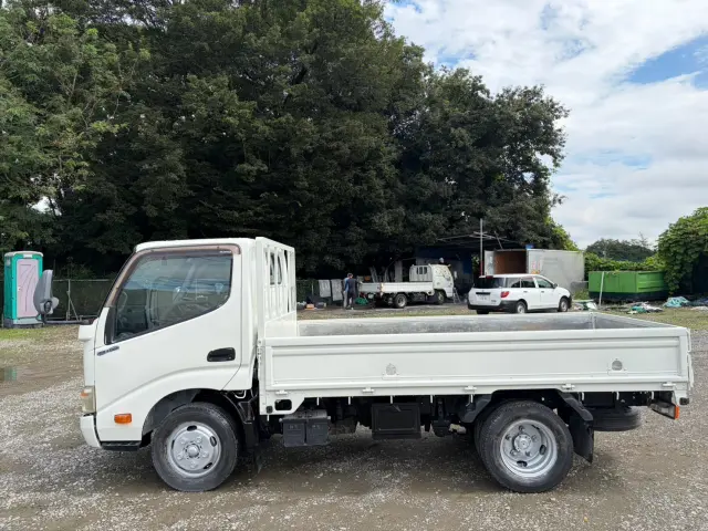 日野 デュトロ SKG-XZC605M(2WD)の写真5