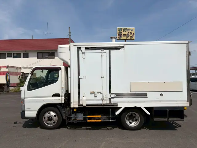 三菱 キャンター TPG-FBA50(2WD)の写真5