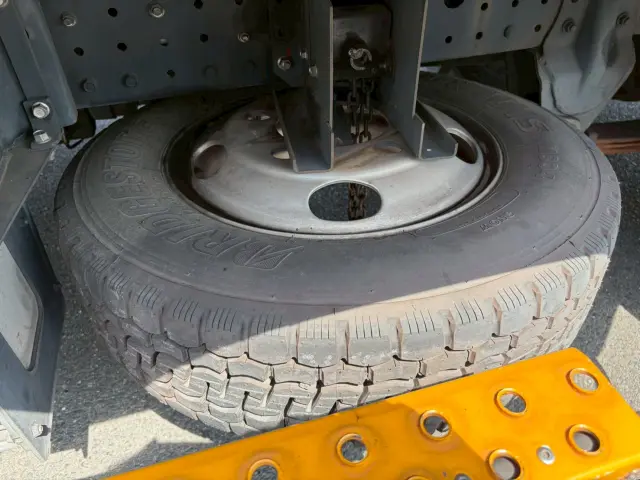三菱 キャンター TPG-FBA50(2WD)の写真18