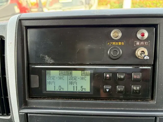 三菱 キャンター TPG-FBA50(2WD)の写真43