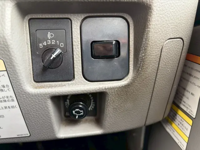 三菱 キャンター TPG-FBA50(2WD)の写真47