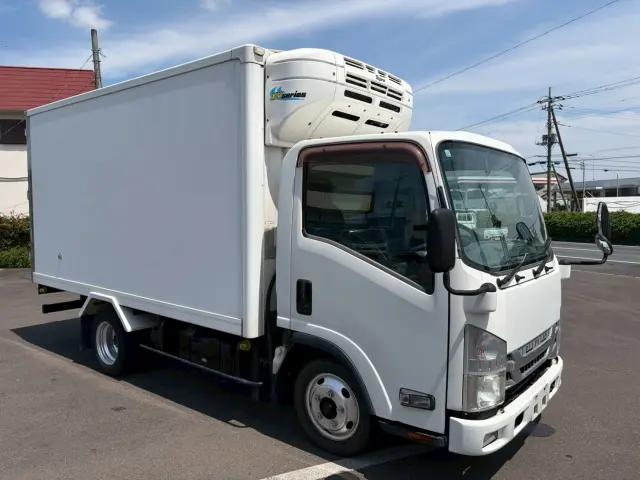 いすゞ エルフ TPG-NLR85AN(2WD)の写真4