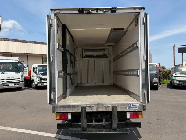 いすゞ エルフ TPG-NLR85AN(2WD)の写真12