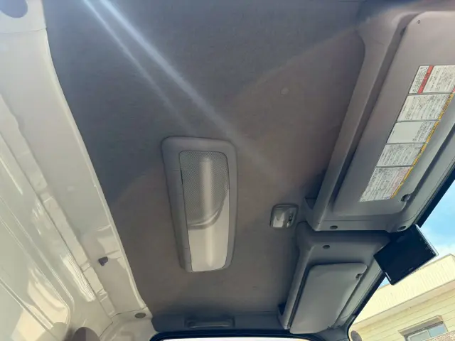 いすゞ エルフ TPG-NLR85AN(2WD)の写真33