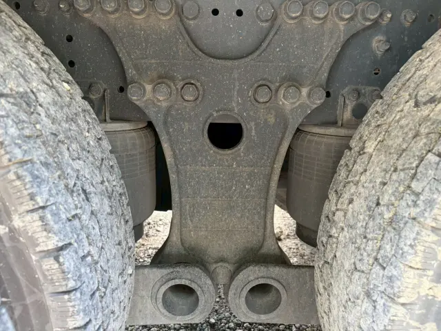日野 プロフィア 2DG-FR1AHG(6x4)の写真23