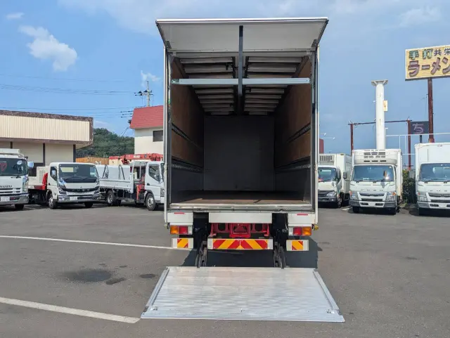 三菱 ファイター TKG-FK62FY(2WD)の写真10