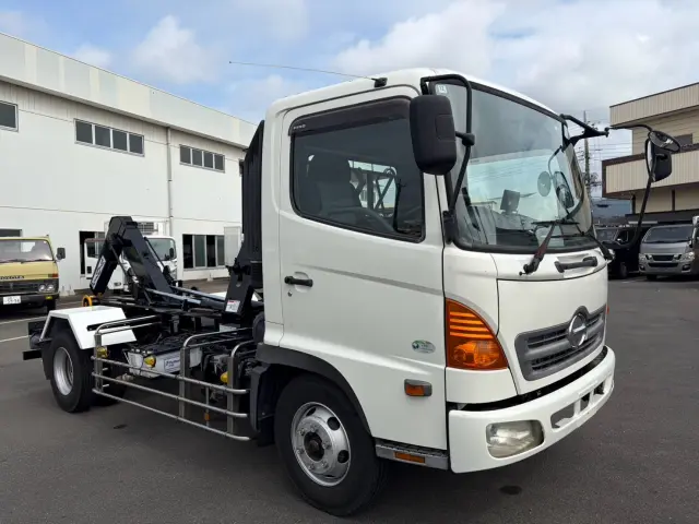 日野 レンジャー ADG-FC6JEWA(2WD)の写真4