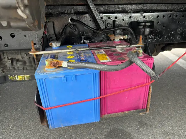 いすゞ エルフ KC-NKR66LAV(2WD)の写真17