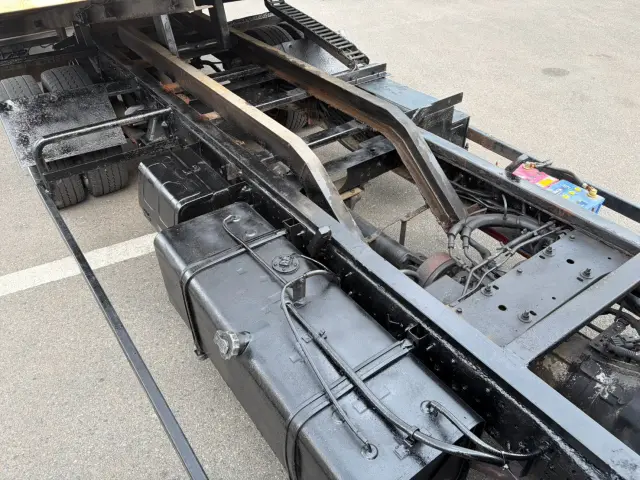 いすゞ エルフ KC-NKR66LAV(2WD)の写真21