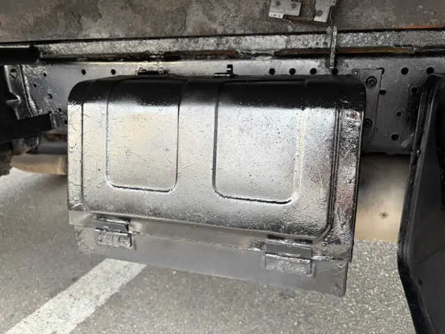 いすゞ エルフ KC-NKR66LAV(2WD)の写真26