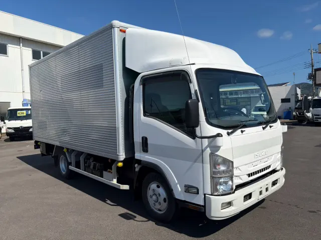 いすゞ エルフ NPR85AN(2WD)の写真4