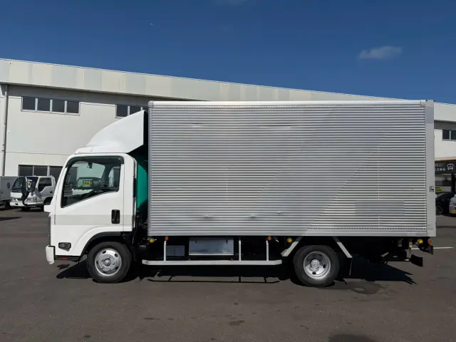 いすゞ エルフ NPR85AN(2WD)の写真5
