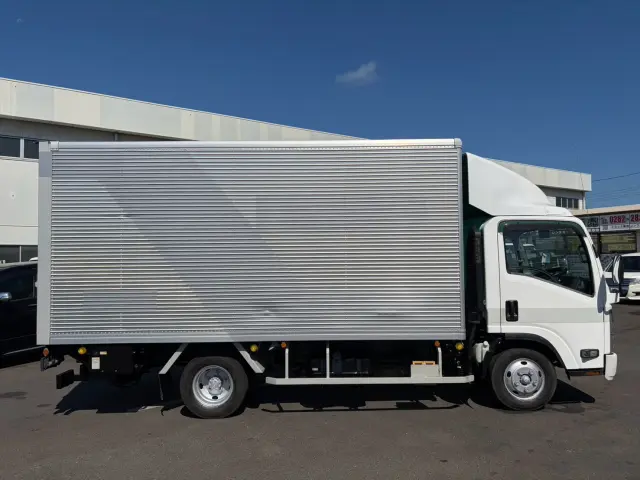 いすゞ エルフ NPR85AN(2WD)の写真6