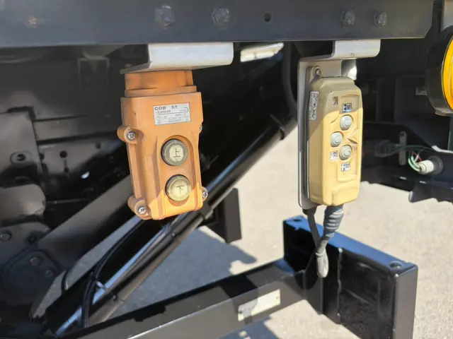 いすゞ エルフ NPR85AN(2WD)の写真20