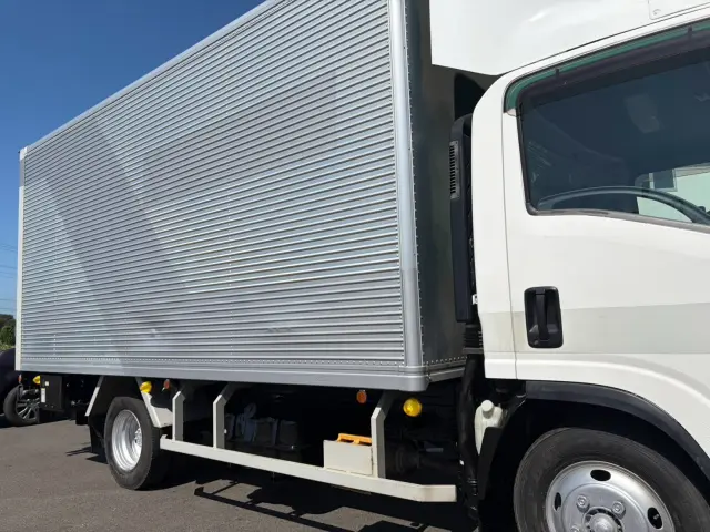 いすゞ エルフ NPR85AN(2WD)の写真21