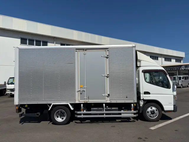 三菱 キャンター TPG-FEA50(2WD)の写真6