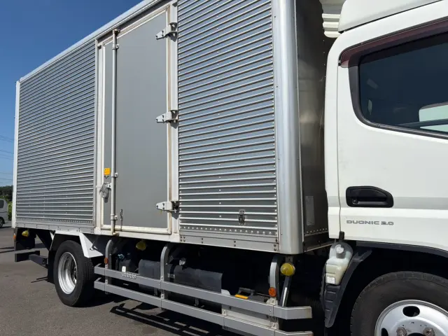 三菱 キャンター TPG-FEA50(2WD)の写真20