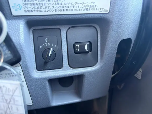 三菱 キャンター TKG-FBA30(2WD)の写真49